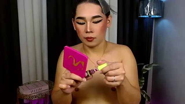 Kiethmadison Miller online show from 10/12/25, 07:18