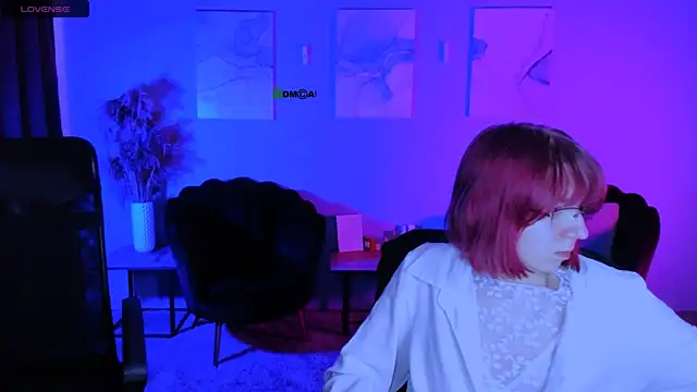 gloria bubble online show from 04/13/26, 02:06