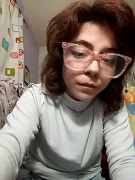 queencobra18  online show from 11/21/25, 04:00