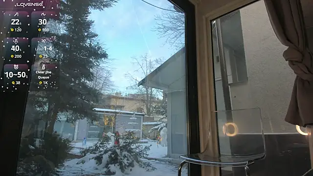 Snapshot of Ella_Vee chatting on 01/15/26, 06:18 Ella Vee online show from 01/15/26, 06:18