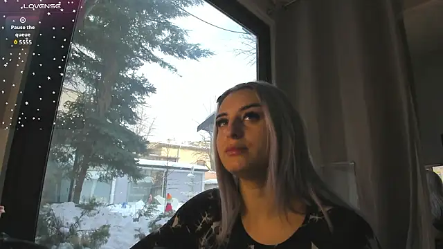 Snapshot of Ella_Vee chatting on 02/20/26, 06:59 Ella Vee online show from 02/20/26, 06:59