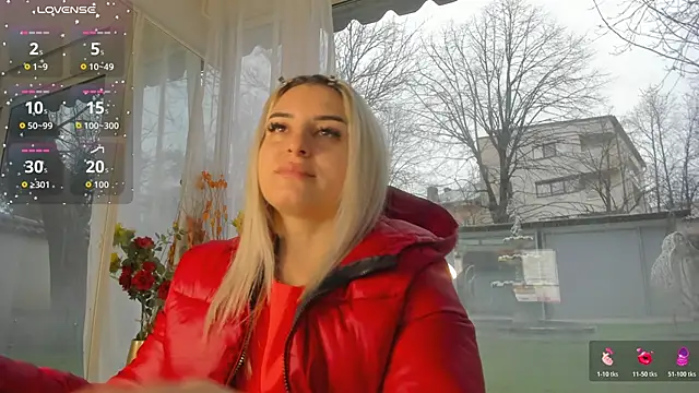 Snapshot of Ella_Vee chatting on 03/30/26, 04:35 Ella Vee online show from 03/30/26, 04:35