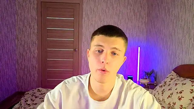 Denisx444 online show from 10/14/25, 11:11