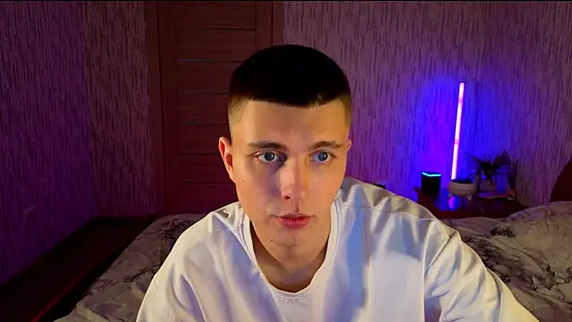 Denisx444 online show from 10/17/25, 04:37