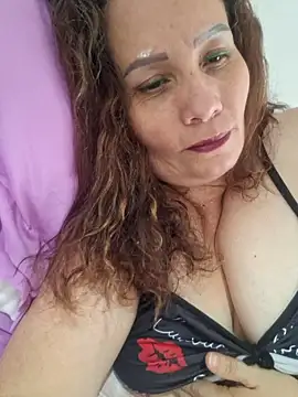 nohak model online show from 10/08/25, 09:34