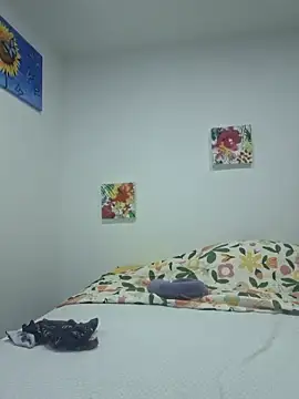 Snapshot of nohak_model chatting on 11/21/25, 11:58 nohak model online show from 11/21/25, 11:58