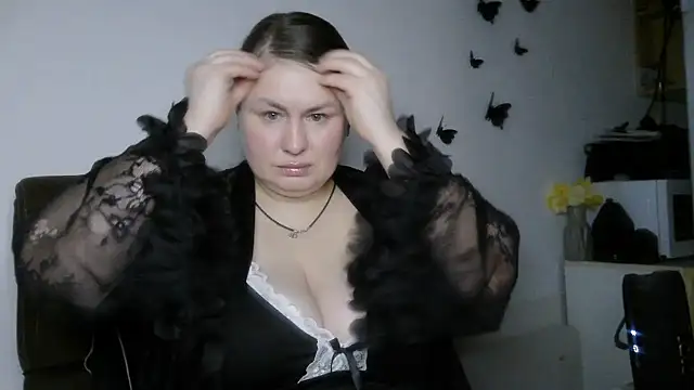 Snapshot of MartaXLove chatting on 04/18/26, 05:50 MartaXLove online show from 04/18/26, 05:50