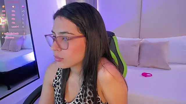 desireee  online show from 02/10/26, 01:48