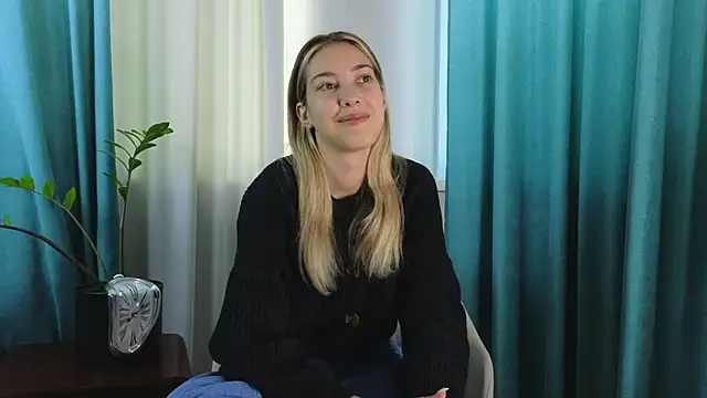 Snapshot of AngelicRice chatting on 09/18/25, 11:12 AngelicRice online show from 09/18/25, 11:12