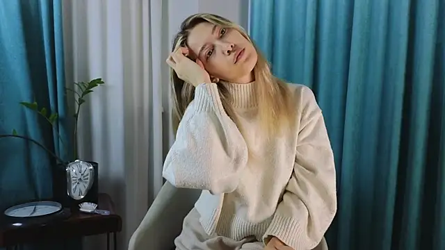 Snapshot of AngelicRice chatting on 09/19/25, 11:55 AngelicRice online show from 09/19/25, 11:55