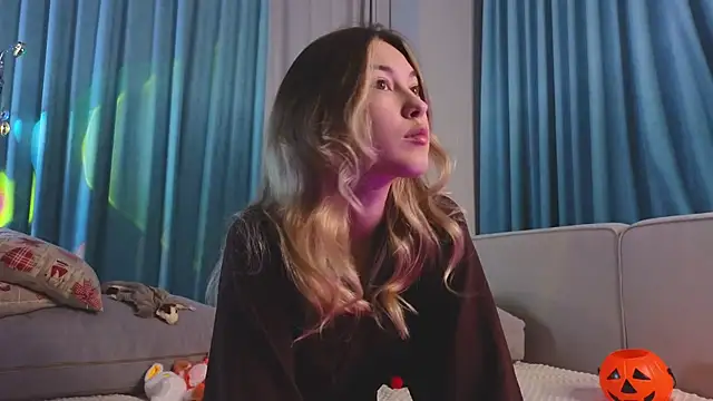 Snapshot of AngelicRice chatting on 10/18/25, 12:28 AngelicRice online show from 10/18/25, 12:28