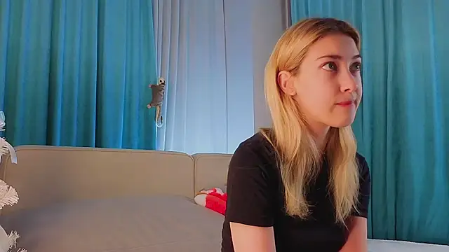 AngelicRice online show from 12/21/25, 11:17