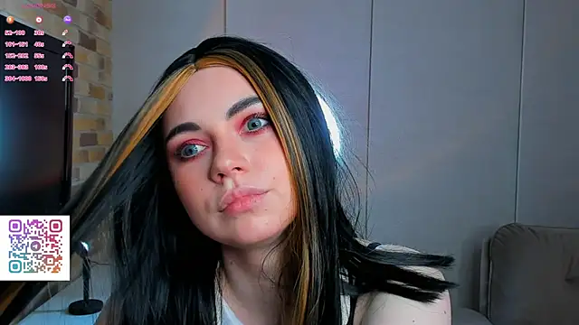 EvaBlimey online show from 09/21/25, 05:09