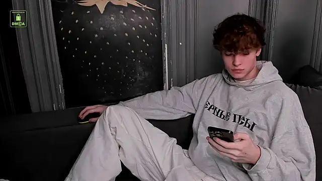 Snapshot of Kevin_Garsia chatting on 03/04/26, 08:26 Kevin Garsia online show from 03/04/26, 08:26