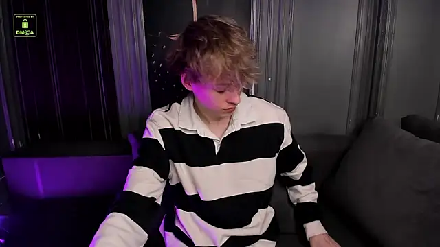 Snapshot of Kevin_Garsia chatting on 04/14/26, 08:15 Kevin Garsia online show from 04/14/26, 08:15