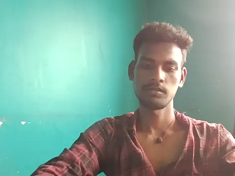 Snapshot of Tamilgud23 chatting on 09/16/25, 05:52 Tamilgud23 online show from 09/16/25, 05:52