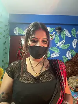 Snapshot of V-Hot-Sweti chatting on 03/11/26, 08:42 V-Hot-Sweti online show from 03/11/26, 08:42