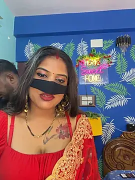 Snapshot of V-Hot-Sweti chatting on 04/11/26, 06:12 V-Hot-Sweti online show from 04/11/26, 06:12