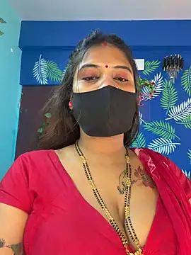 Snapshot of V-Hot-Sweti chatting on 04/16/26, 08:04 V-Hot-Sweti online show from 04/16/26, 08:04