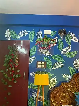 Snapshot of V-Hot-Sweti chatting on 04/20/26, 05:59 V-Hot-Sweti online show from 04/20/26, 05:59