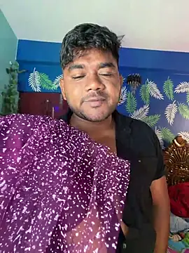 Snapshot of V-Hot-Sweti chatting on 06/19/26, 08:01 V-Hot-Sweti online show from 06/19/26, 08:01