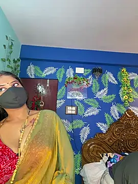 Snapshot of V-Hot-Sweti chatting on 07/11/26, 05:26 V-Hot-Sweti online show from 07/11/26, 05:26