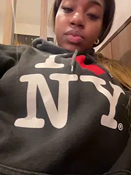 MiaPersie online show from 03/13/26, 04:24