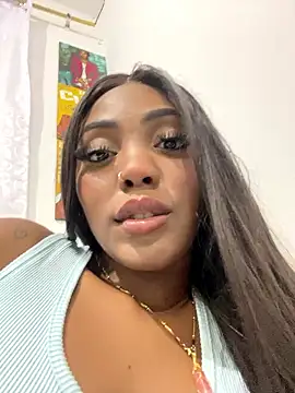 Snapshot of zaracollins01 chatting on 01/09/26, 03:42 zaracollins01 online show from 01/09/26, 03:42