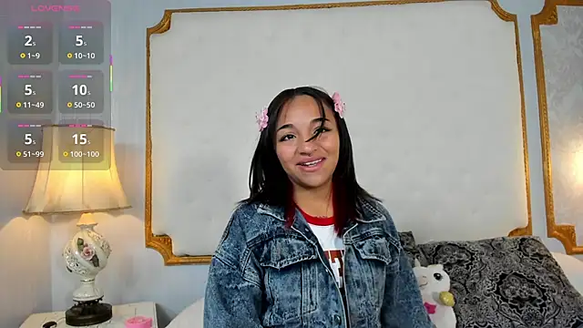 Manelyk evanss  online show from 09/29/25, 11:04