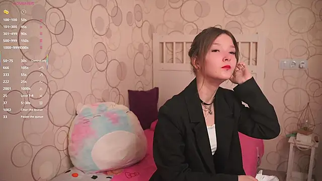 DongMolt online show from 11/28/25, 08:00