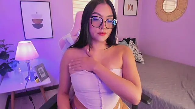 Ema wett online show from 11/26/25, 07:48