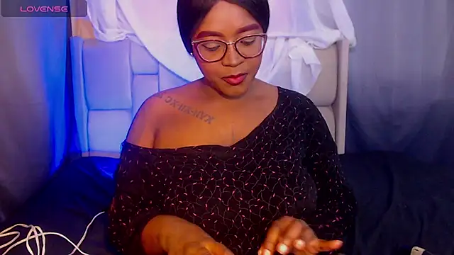 Mimi Gil online show from 02/14/26, 01:19