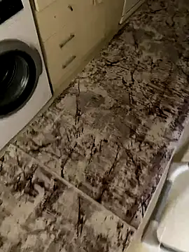 banuemre28 online show from 10/11/25, 07:07