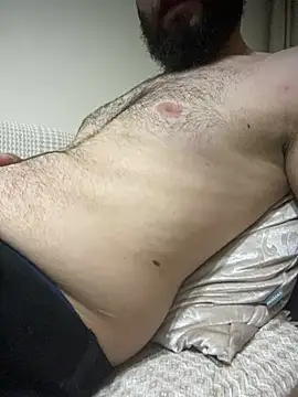 banuemre28 online show from 06/24/26, 06:40