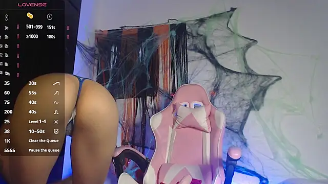 Aprill18  online show from 10/28/25, 01:03