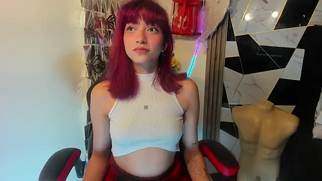sophia arevalo online show from 05/15/26, 02:18