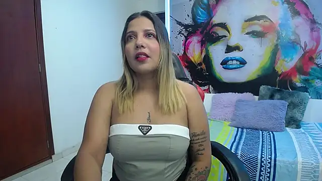 tiana breeze online show from 10/02/25, 03:02