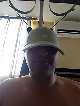 Snapshot of RasingSpark chatting on 04/22/26, 10:00 RasingSpark online show from 04/22/26, 10:00