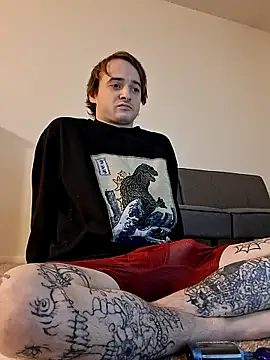 Snapshot of Mr_nightfall chatting on 11/10/25, 03:38 Mr nightfall online show from 11/10/25, 03:38