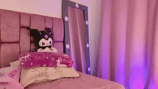 Snapshot of AteneaCox chatting on 03/13/26, 05:36 AteneaCox online show from 03/13/26, 05:36