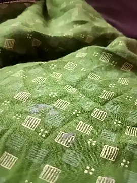 Snapshot of jothitelugu chatting on 11/18/25, 06:01 jothitelugu online show from 11/18/25, 06:01