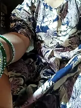 Snapshot of jothitelugu chatting on 11/21/25, 02:10 jothitelugu online show from 11/21/25, 02:10