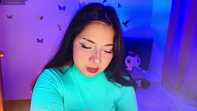 Snapshot of annie-russel chatting on 11/29/25, 07:11 annie-russel online show from 11/29/25, 07:11