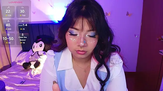 Snapshot of annie-russel chatting on 01/11/26, 01:43 annie-russel online show from 01/11/26, 01:43