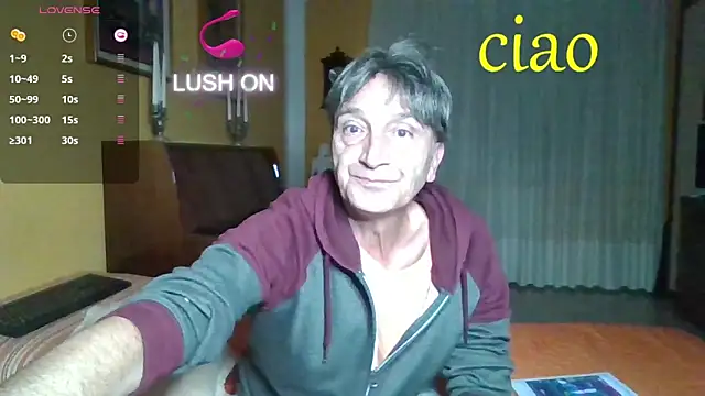 Snapshot of lattediyak chatting on 10/06/25, 01:03 lattediyak online show from 10/06/25, 01:03