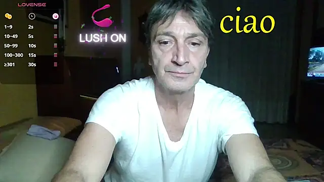 Snapshot of lattediyak chatting on 11/28/25, 01:08 lattediyak online show from 11/28/25, 01:08