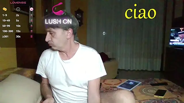 Snapshot of lattediyak chatting on 12/05/25, 01:03 lattediyak online show from 12/05/25, 01:03