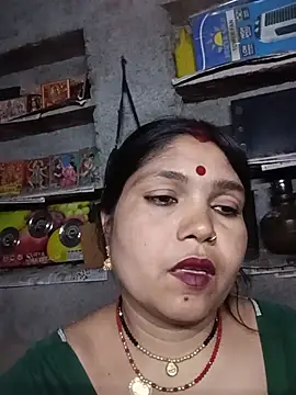 Snapshot of Rashili_jaan chatting on 06/23/26, 03:32 Rashili jaan online show from 06/23/26, 03:32