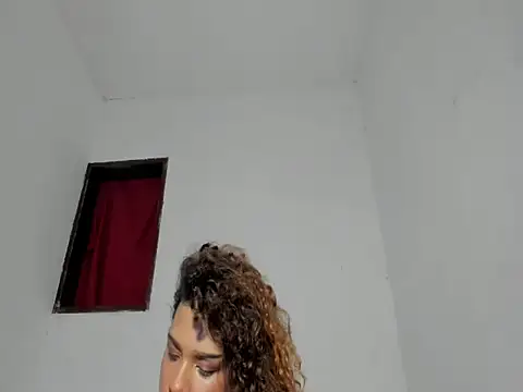 Snapshot of calliedemon_ chatting on 07/07/26, 02:47 calliedemon online show from 07/07/26, 02:47