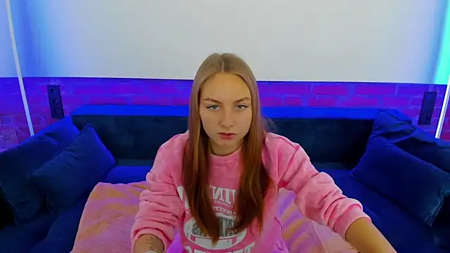 MilaAddams online show from 11/11/25, 06:35